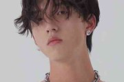高颜值男生头像真人