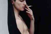 网名加头像伤感男生