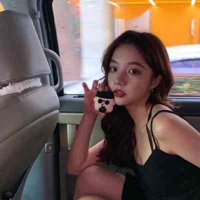 头像简约干净女生不露脸 第11张