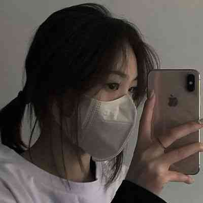 头像简约干净女生不露脸 第12张
