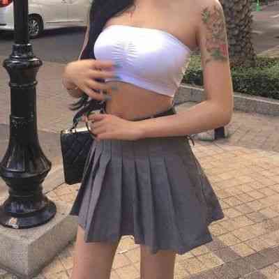最新微信头像手绘像女 第3张
