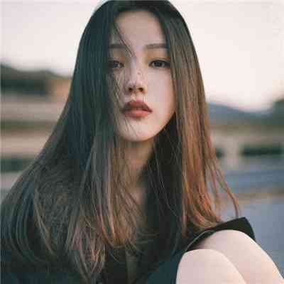 好看的头像女生真人版霸气 第2张