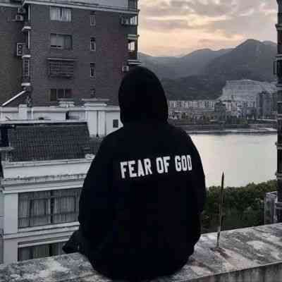 男高冷帅气图片头像 第3张