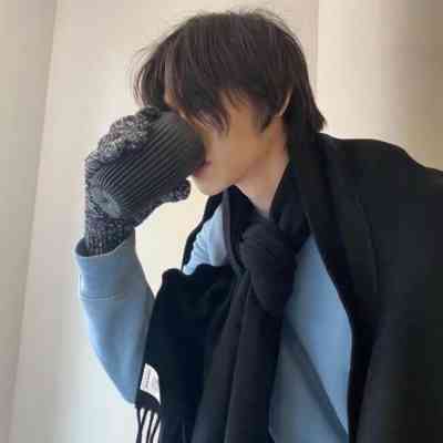 男高冷帅气图片头像 第12张