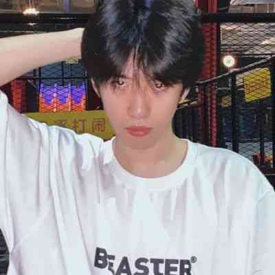 小新头像男生冷酷帅气 第10张