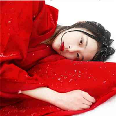 头像女ins小众真人 第9张