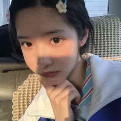 微信个性头像女高冷 第1张