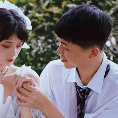 情侣头像ins高级质感简笔画 第14张