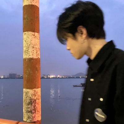 真人头像男真实 第17张