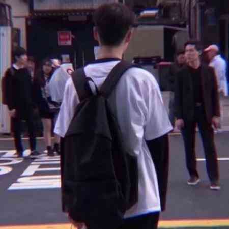 超级好看的背影头像男 第15张