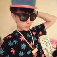 头像网抑云男 第4张