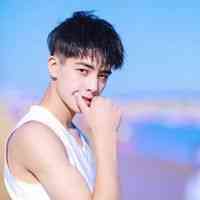 男士光影头像 第2张