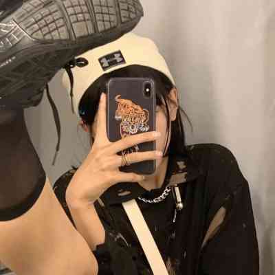 2025年女士抖音头像 第13张