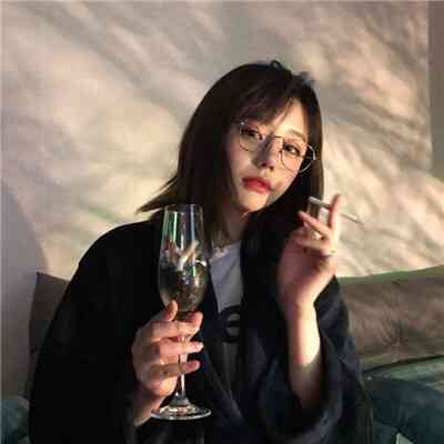 炫酷头像女 第3张