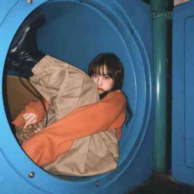 头像沙雕女生单人 第1张