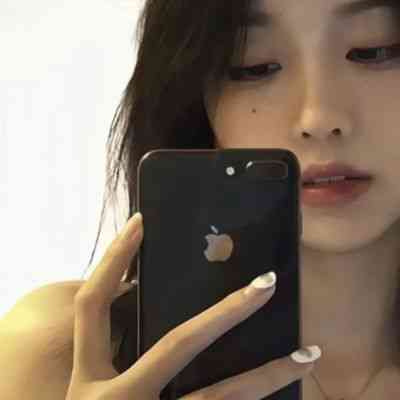情侣背景头像一男一女 第6张