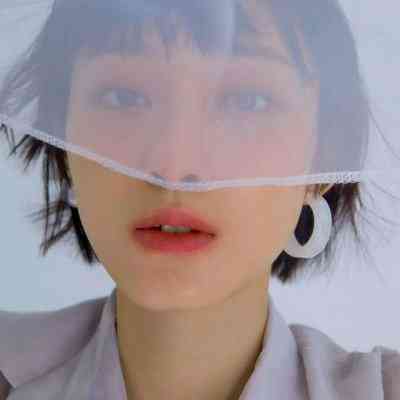 抖音最火头像女伤感 第2张
