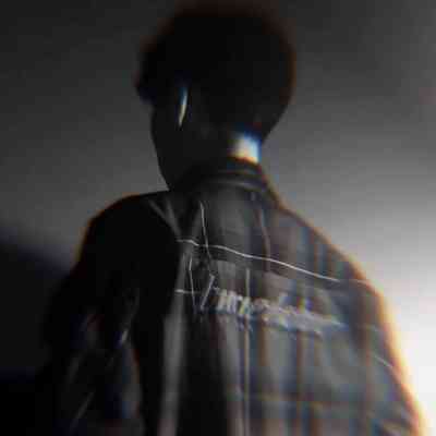 小众高级头像男背影 第9张