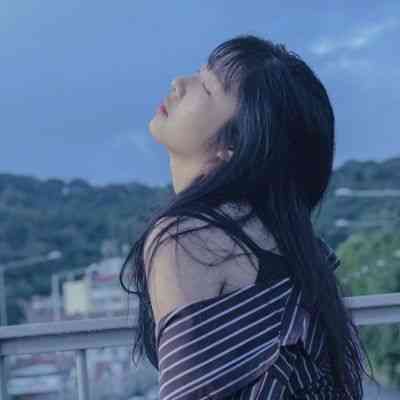 跨年头像女真人唯美 第5张