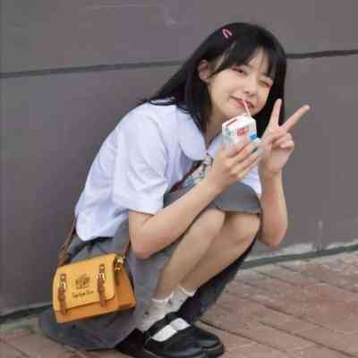 韩系ins风头像女生真人快手 第9张