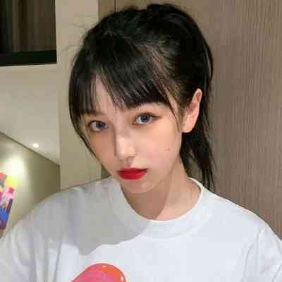 头像女简约温柔 第9张