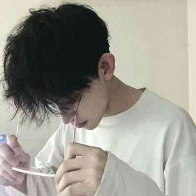 微信头像肌肉型男 第1张