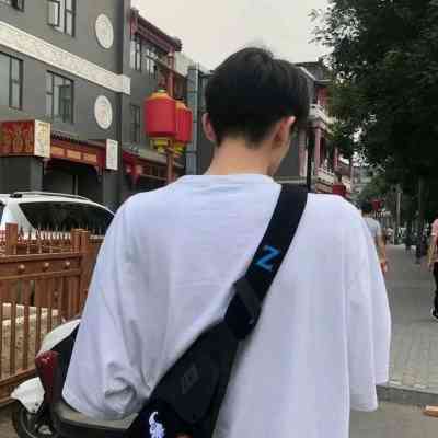 好看的头像图案漫画版男生 第15张