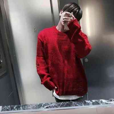 微信头像ins高级质感男头中分 第10张