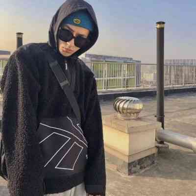 成年男性头像图片 第11张