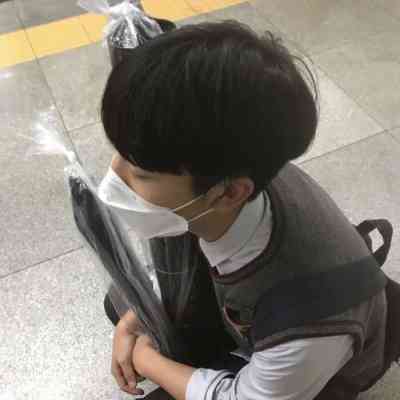 蜡笔小新系列头像男生 第1张