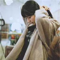 qq女生头像2025最新版 第6张