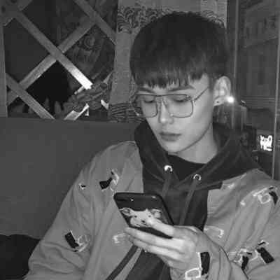 头像图片男生霸气冷酷黑暗系真人 第2张