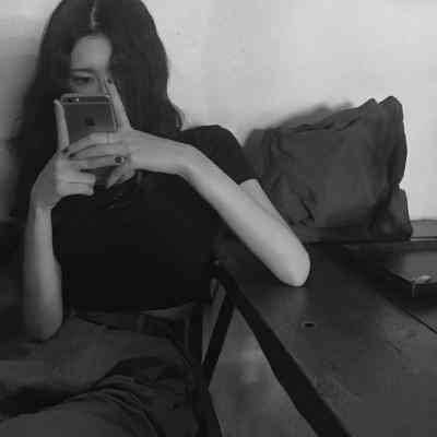 头像女简单ins风不露脸霸气 第3张