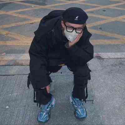 优质成熟男头像 第3张