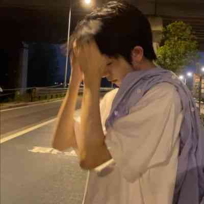 好看头像男生真人 第11张