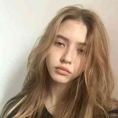 今年最好看的头像女 第6张