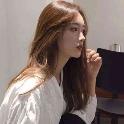 女生微信头像2025年最火好看 第13张
