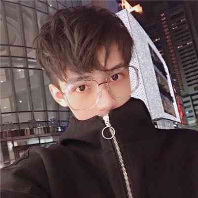 2024最流行的微信头像男 第6张