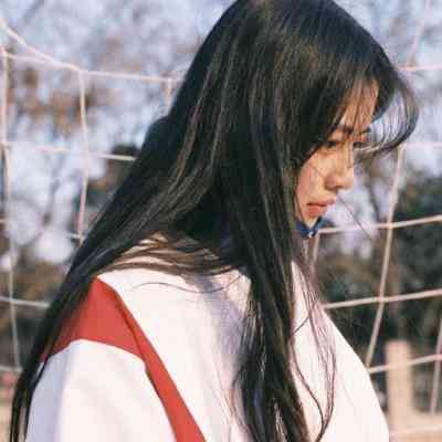 头像女侧面高冷伤感 真人 第8张