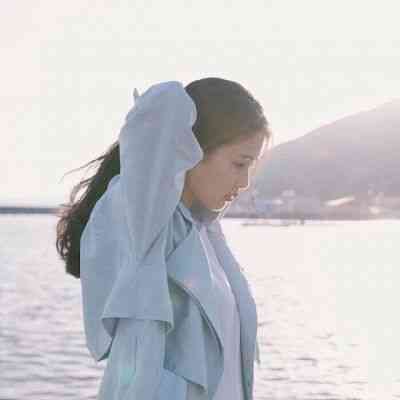 丧系真人头像女 第2张