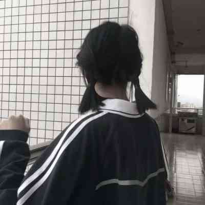 微信头像侧面或背影女 第4张