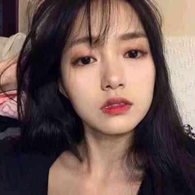 黑白女头像伤感高冷 第10张