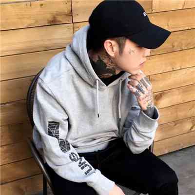 适合成年男性的头像 第3张